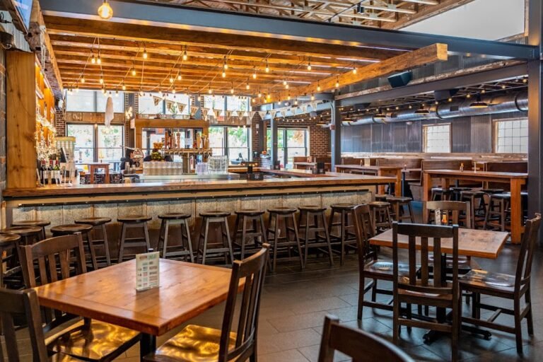 Central Taco And Tequila 4ed0c5efb3ba7d05e782a81aab9c17b9 768x512