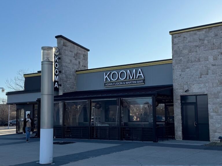 kooma asian fusion  sushi bar 1 768x576