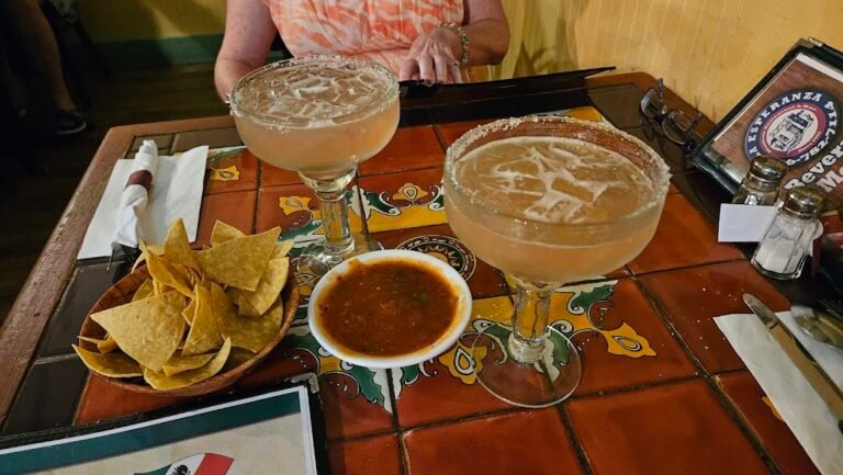 la esperanza mexican restaurant bar 8 768x433