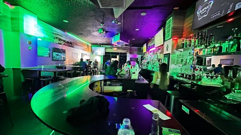 la patrona sports bar and grill 9 768x432