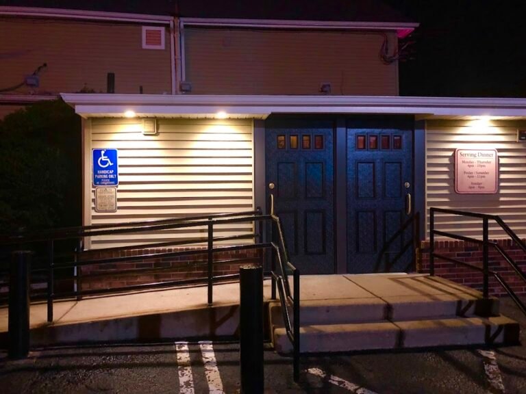 lb one restaurant 1 768x576