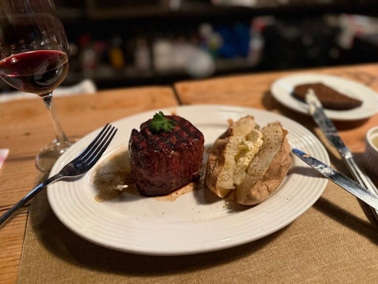 lb one restaurant 5 768x576