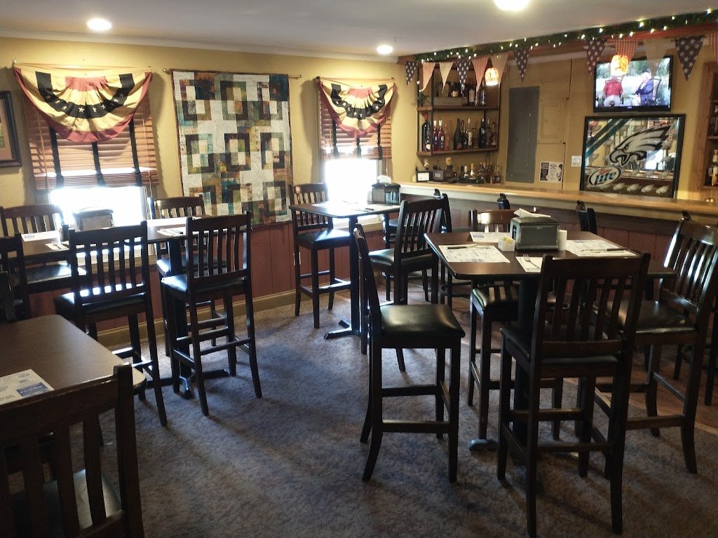 levaris seafood american grille 7