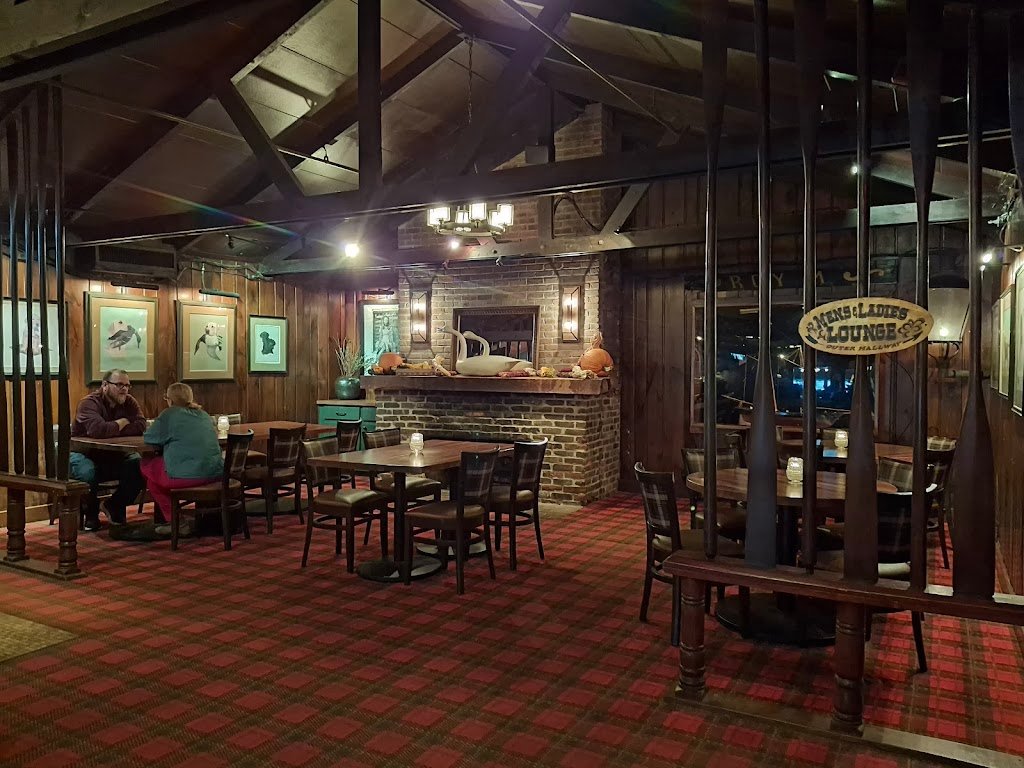 lobster house and bar 5