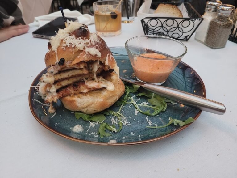 marcellos restaurant 3 768x576