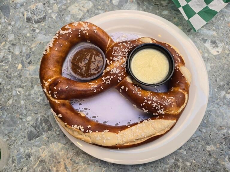 ocean drive restaurant  lounge 8 768x576