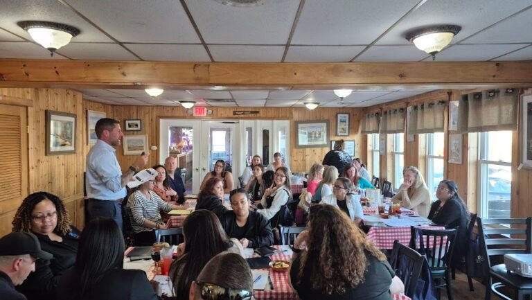 oyster creek restaurant and boat bar 9 768x433