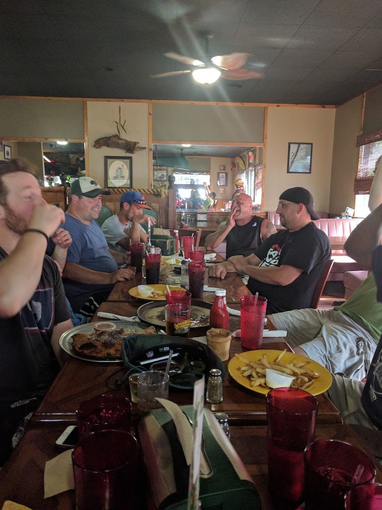 palace restaurant outfitters llc 9