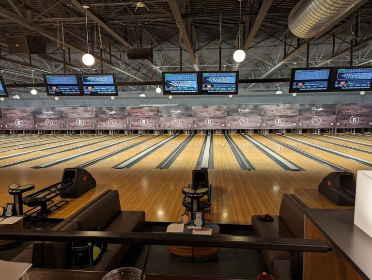 pinsetter bar  bowl 2 768x578