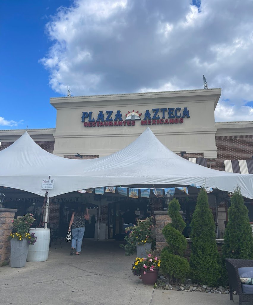 plaza azteca mexican restaurant 8