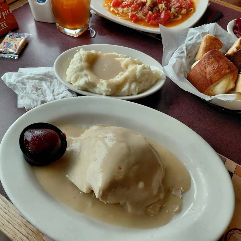 ponzios kingsway diner 7 768x768