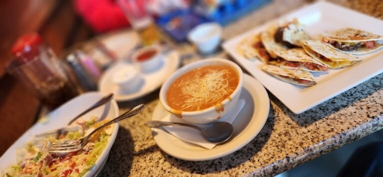 prospectors grille and saloon 2 768x355