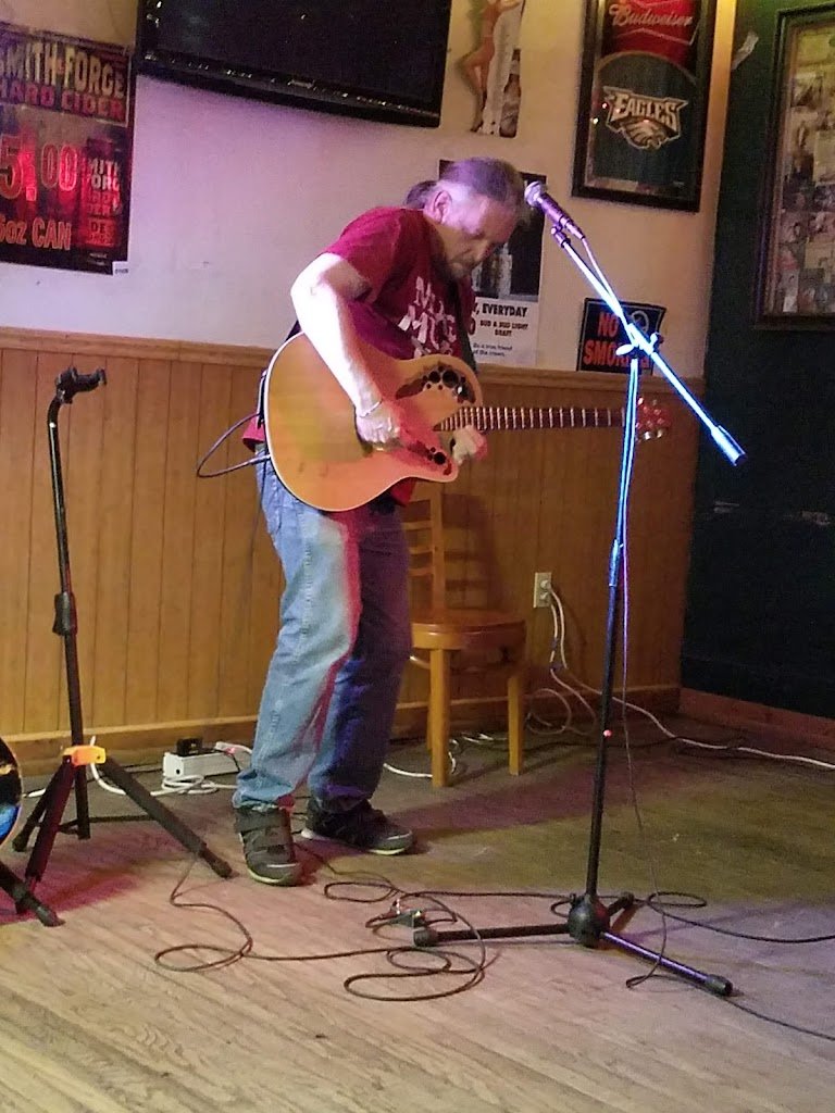 proud marys sports bar grill 10