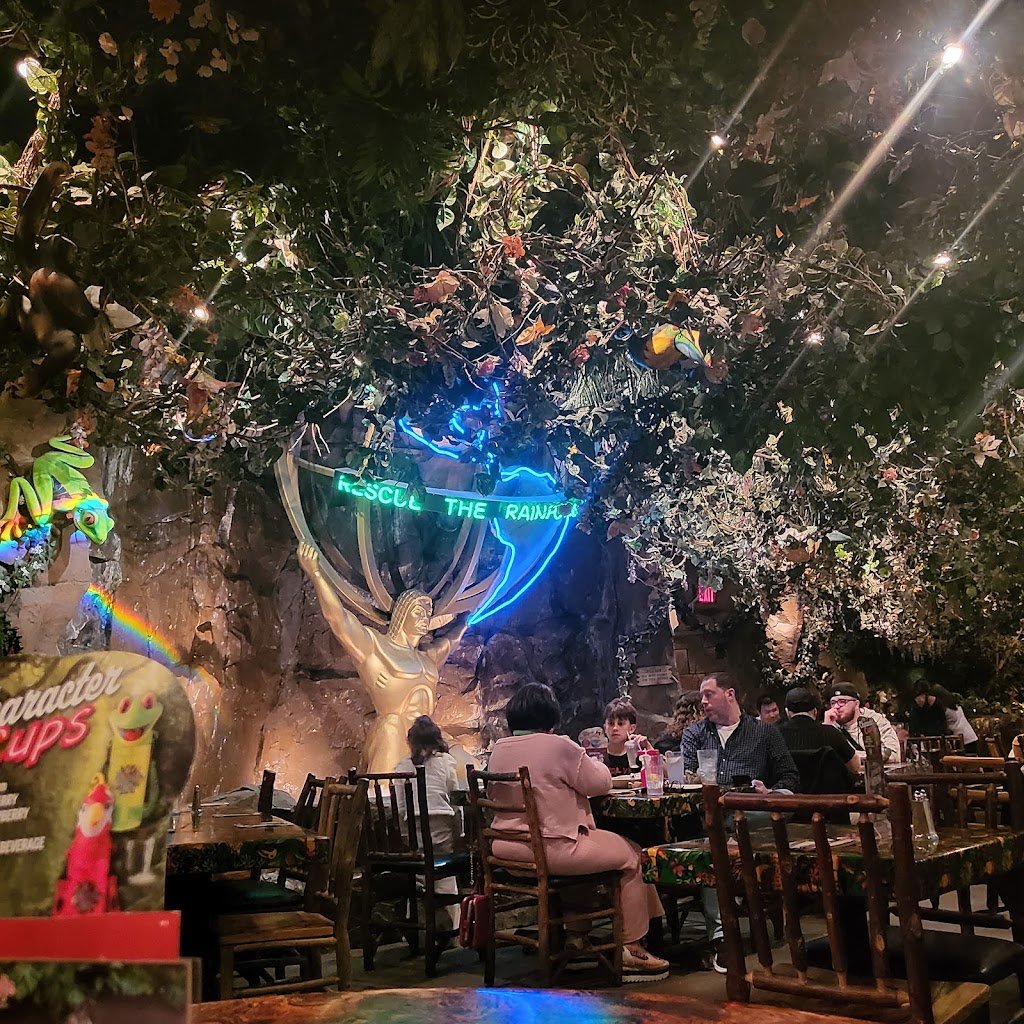 rainforest cafe 4
