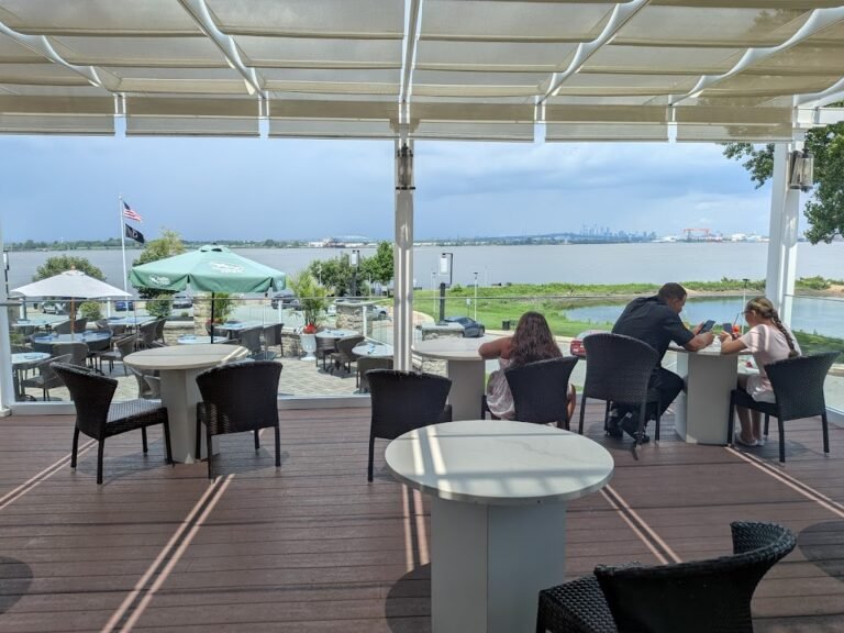 riverwinds restaurant 6 768x576