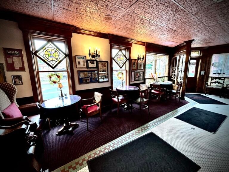 robins nest bakery and cafe inc 6 768x576