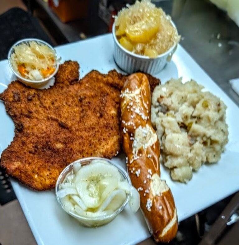 root cellar tavern 10 768x787