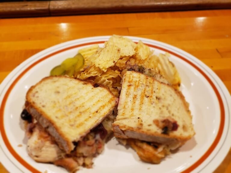 root cellar tavern 6 768x576