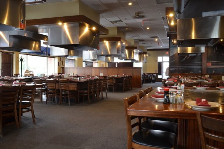 sakura japanese steak seafood  sushi bar 10 768x509