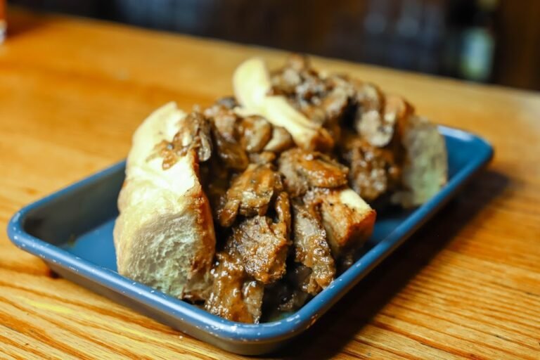 santuccis original square pizza 10 768x512