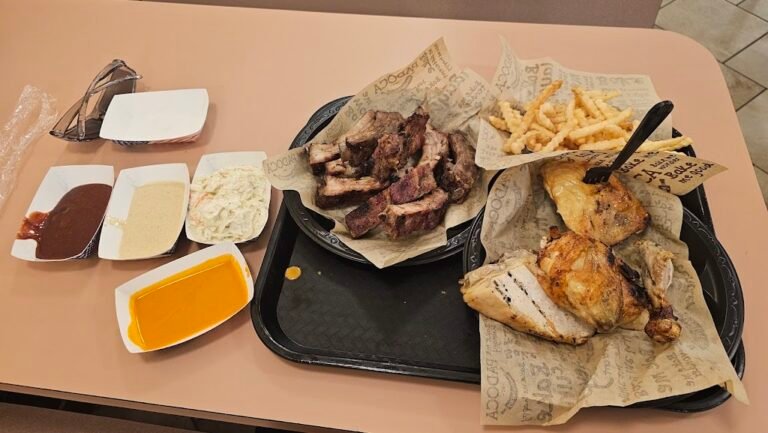 snow white restaurant 7 768x433