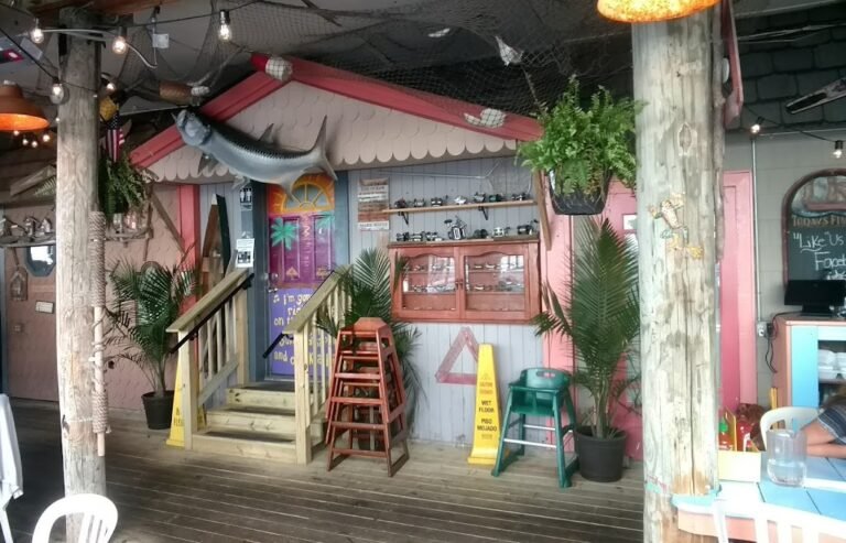 south dock cafe 3 768x493