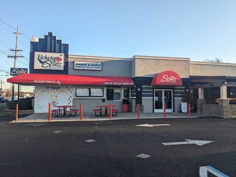 splitz bar  grill 1 768x576