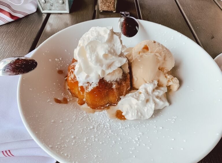 the farm and fisherman tavern  market 10 768x565