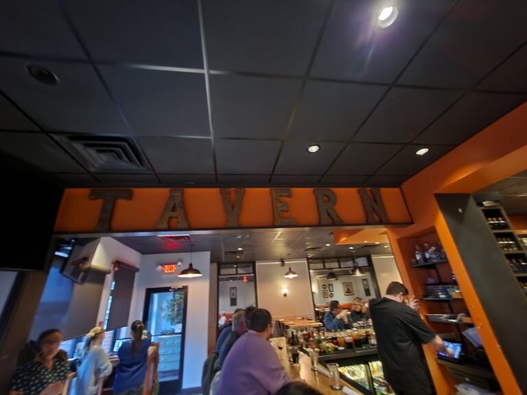 the farm and fisherman tavern  market 7 768x576