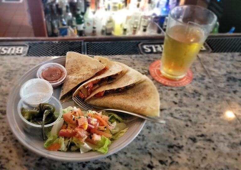 trio tavern 2 768x544