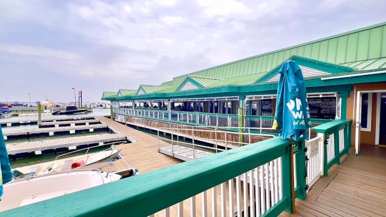 uries waterfront restaurant 6 768x432