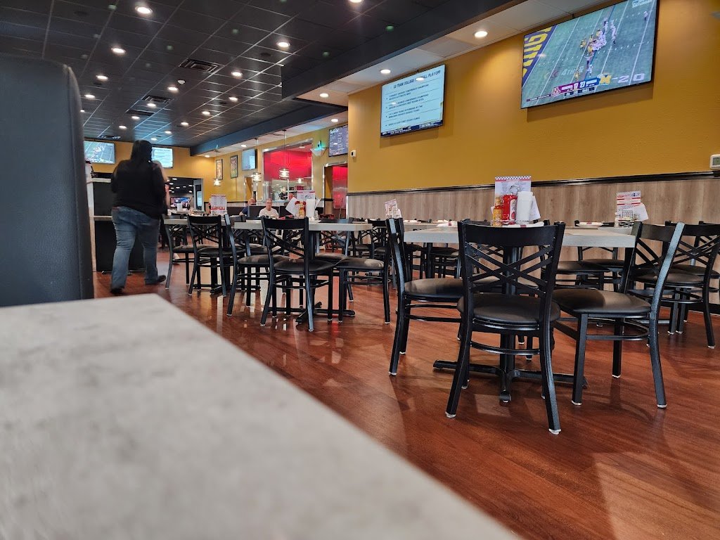 victory sports bar and grill 3