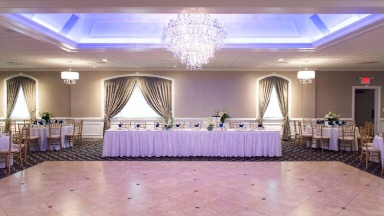 villaris lakeside restaurant 3 768x431