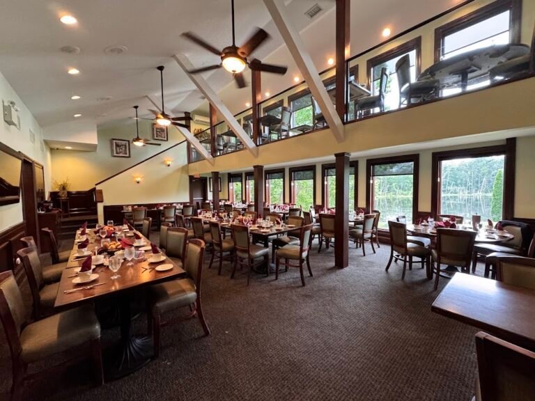 villaris lakeside restaurant 6 768x576