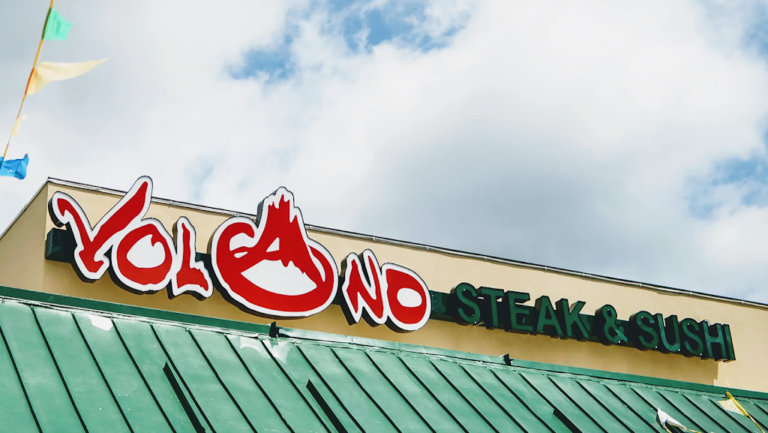 volcano steak and sushi 3 768x433