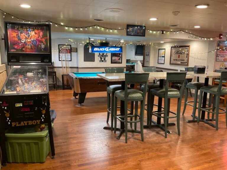 warwick tavern 1 768x576