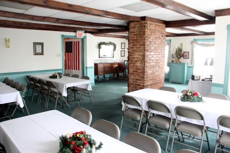 whistlers inn 9 768x512