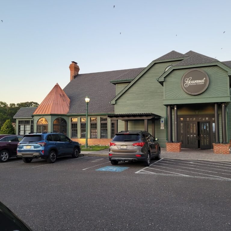 gourmet italian cuisine  pizzeria 3 768x768