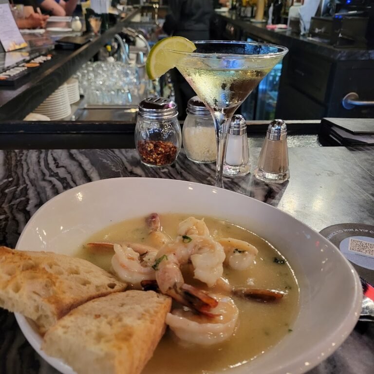 gourmet italian cuisine  pizzeria 8 768x768