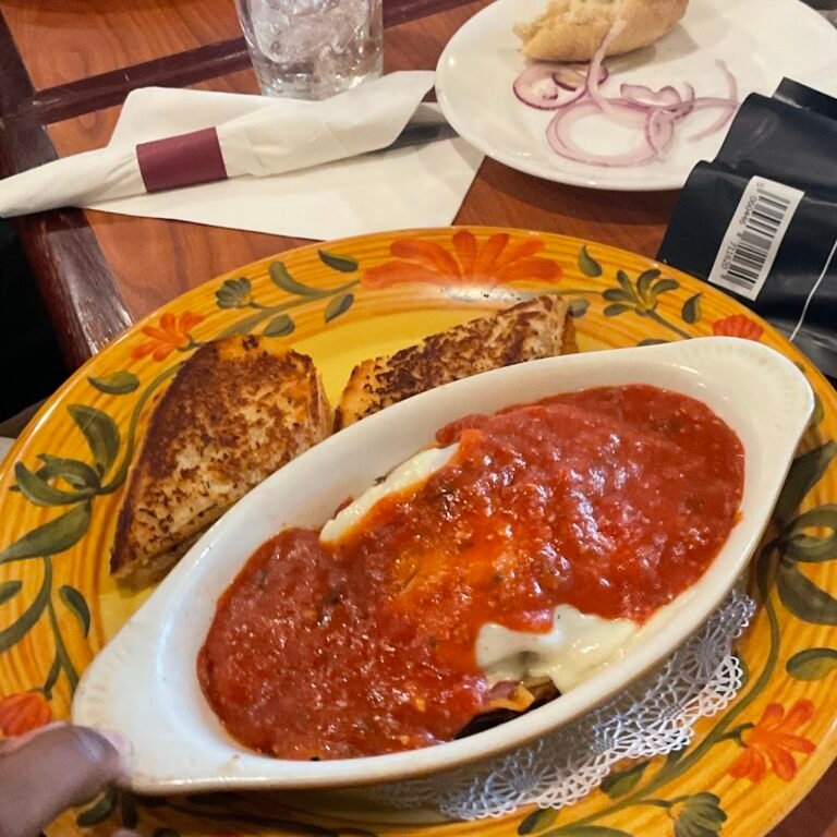 green olive restaurant 7 1 768x768