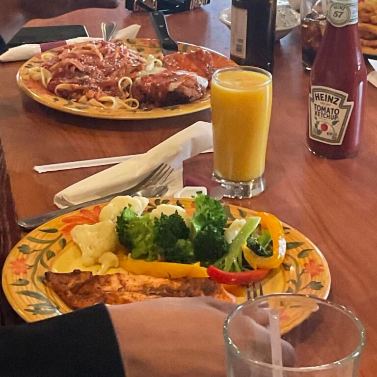 green olive restaurant 8 1 768x768