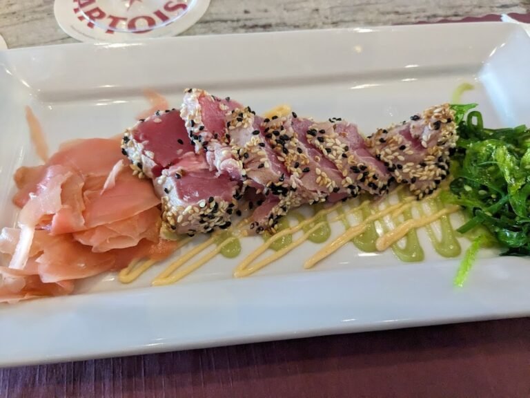 hangtime bar and grill 9 768x576