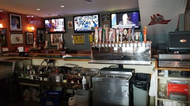 julianos restaurant  package goods 1 768x432