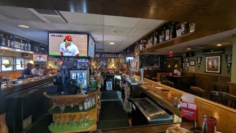 kavanaghs irish pub and grill 1 768x432